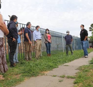 Comenzó reparación de veredas en Población Diego Portales de Curicó