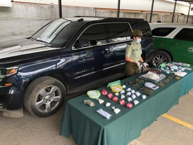 Carabineros halló armas de fuego y drogas fueron descubiertas en población Santa Lucía de Curicó