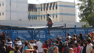 Familias exigen justicia a 10 años del incendio en la cárcel de San Miguel