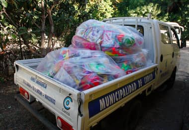 Municipio de Curicó entregó 19 mil regalos a niñas y niños de la comuna