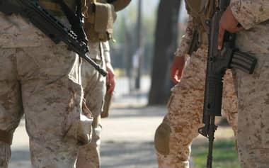 Decretan libertad para conductores implicados en atropello a militar en Curicó: funcionario sufrió amputación de sus piernas