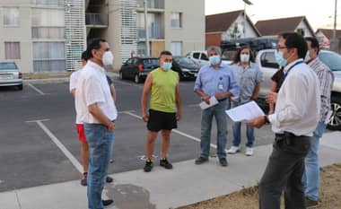Municipio de Curicó coordina acciones con vecinos de Condominio Las Cumbres 1 por fallas estructurales