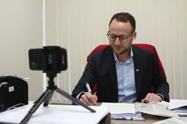 Gobierno Regional asigna $87 millones para compra de máquina perforadora de pozos profundos en Cauquenes