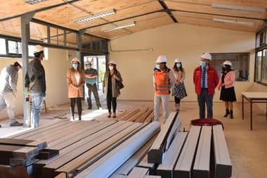 Avanzan obras de mejoramiento de Escuela La Isla en Sagrada Familia