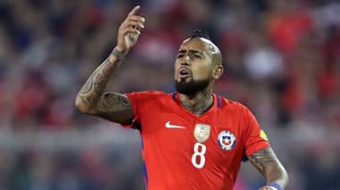 Arturo Vidal hospitalizado por COVID-19