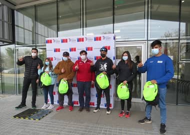 Gobierno felicitó a jóvenes canoístas del Maule que clasificaron al Mundial de Portugal