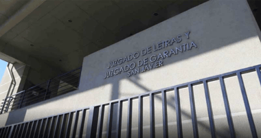 Fiscalía formalizó a primer caso de variante Delta y a dos de sus familiares por incumplir cuarentena