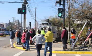 Semáforo en esquina de calle Calama con Circunvalación de Curicó entró en funcionamiento de marcha blanca