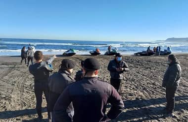 Continúa búsqueda de pescadores artesanales extraviados frente al muelle de Bucalemu