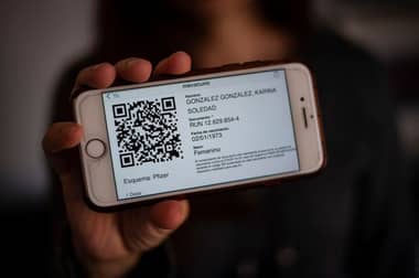 Mayores de 18 años deberán tener dosis de refuerzo para obtener Pase de Movilidad