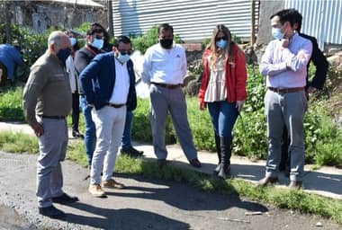Seremi de Obras Públicas visitó Sagrada Familia y abordó problemas en Ruta K-16 y otros caminos comunales