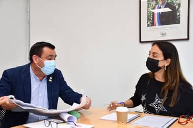 Alcalde de Sagrada Familia y ministra del Deporte analizaron posibles proyectos para la comuna