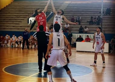 Liceo cayó ante Boston College en Curicó