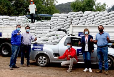 Pequeños agricultores y ganaderos de Curicó recibieron recursos del Ministerio de Agricultura