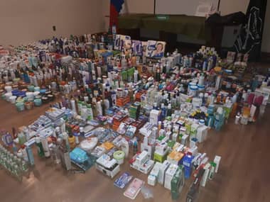 Pareja es detenida por millonario robo de medicamentos a siniestrada farmacia