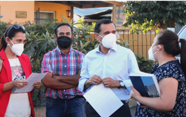 Municipio de Curicó gestiona soluciones de conectividad de vecinos de calle Rosario con Avenida Freire