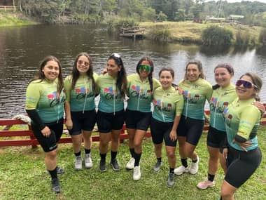 Curicanas del  “Team Bike Woman” lograron pódium en Chiloé