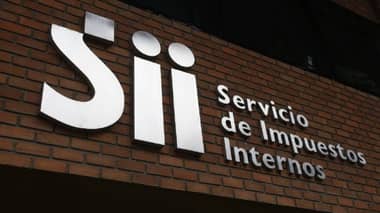 SII: 43 contribuyentes de altos patrimonios iniciaron cambio de domicilio tributario en los últimos 7 meses