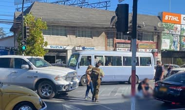 Mujer atropellada en Curicó sigue grave y esposo pide ayuda para perseguir responsabilidad de conductor