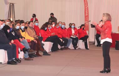 Alcaldesa de Molina realizó cuenta pública 2021 con balances y anuncios para la comuna