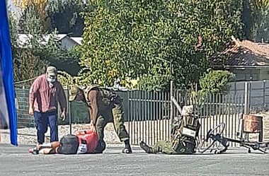 Carabinera resulta herida tras ser impactada por ciclista en Nacional de Ruta