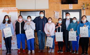 Mujeres del Programa Familias en Iloca participaron del taller “Aprendamos a Educar Sin Miedo”