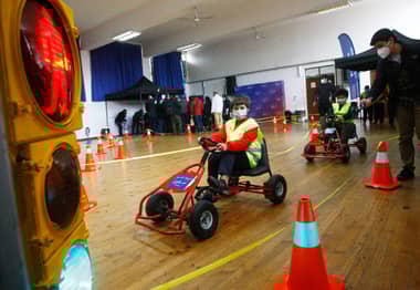 Municipio de Curicó coordina acciones para promover educación vial en niñas y niños