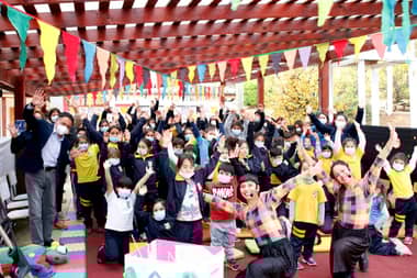 Biblioteca Pública de Licantén presentó a cuenta cuentos en Escuela Los Copihues