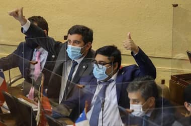 Diputados del Partido Republicano lanzaron campaña #YoTeAcuso