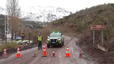 Ruta J-55 se mantendrá cerrada en sector La Mina hasta mejora de condiciones climáticas