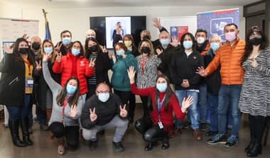 Concluyen firmas de convenio para adjudicados del Fondo de Medios de Comunicación Social del Maule