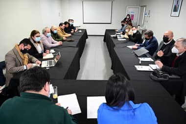 Gobierno Regional y Delegación Presidencial del Maule instala mesa para avanzar en construcción de hospitales