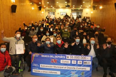 Instituciones deportivas recibieron subvención por parte del municipio curicano