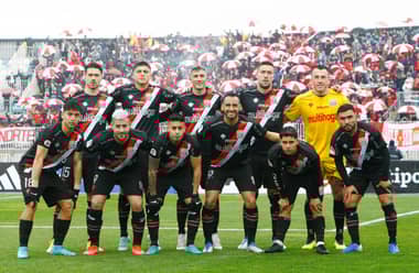 Curicó Unido alineará con lo mejor que tiene a disposición