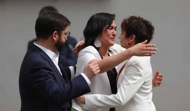 Presidente Boric y cambio de gabinete: "Tenía que doler y duele, pero es necesario"