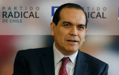 Partido Radical suspendió militancia de Carlos Maldonado por apoyar el Rechazo