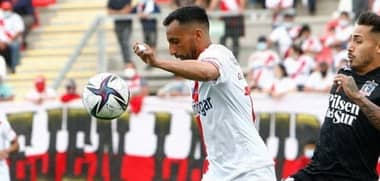 Universidad de Chile ha realizado dos ofertas para obtener el préstamo de Ronald de la Fuente