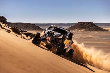 Francisco "Chaleco" López probó su máquina en Arabia Saudita