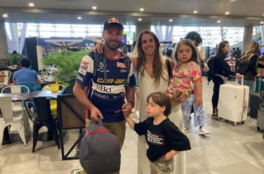 "Chaleco" López emprendió rumbo hacia una nueva aventura en el Dakar 2023