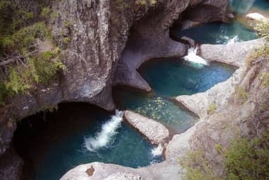 Puente Pancho, Radal Siete Tazas y Parque Inglés: lugares imperdibles para visitar este verano