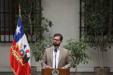 Los indultos de Boric ponen en duda su compromiso con la justicia
