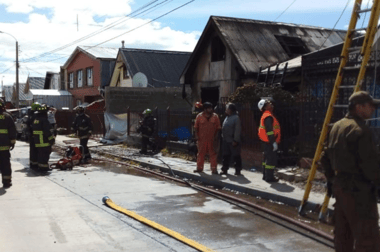 Tragedia en Punta Arenas: dos niños y dos mujeres mueren en incendio