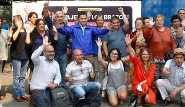 “No bajemos los brazos” es la campaña que realiza Curicó para ayudar a las personas afectadas por el incendio
