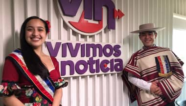 Campeones nacionales de cueca visitaron el estudio de VLN Radio