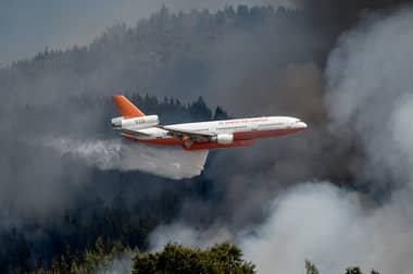 Ten Tanker ya se encuentra en Chile para combatir las llamas en el sur del país