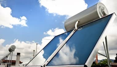 Acusan abandono de trabajos en proyecto de colectores solares en Hualañé