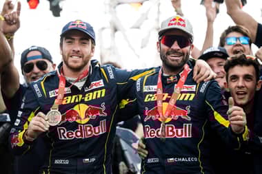 Chaleco López va con todo al mundial de rally cross country en México