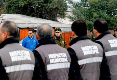 Operativo preventivo masivo en sur poniente de Curicó dejó seis detenidos