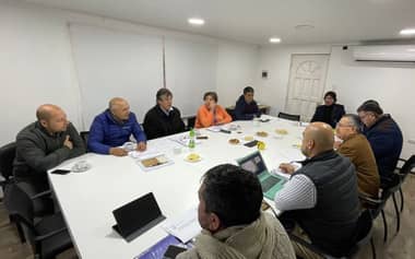 Directora regional del Serviu y autoridades de Sagrada Familia analizaron problemas habitacionales