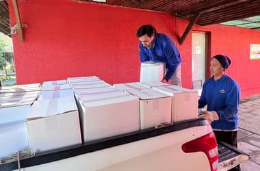 Municipio de Romeral comenzó reparto de ayudas sociales a familias de la precordillera